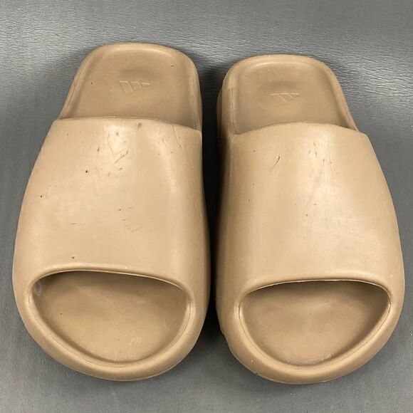 Adidas Yeezy Slide Core Brown womens size 5 - Picture 4 of 9